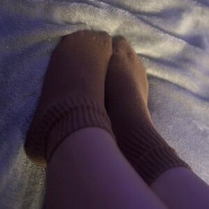 brown socks🩷